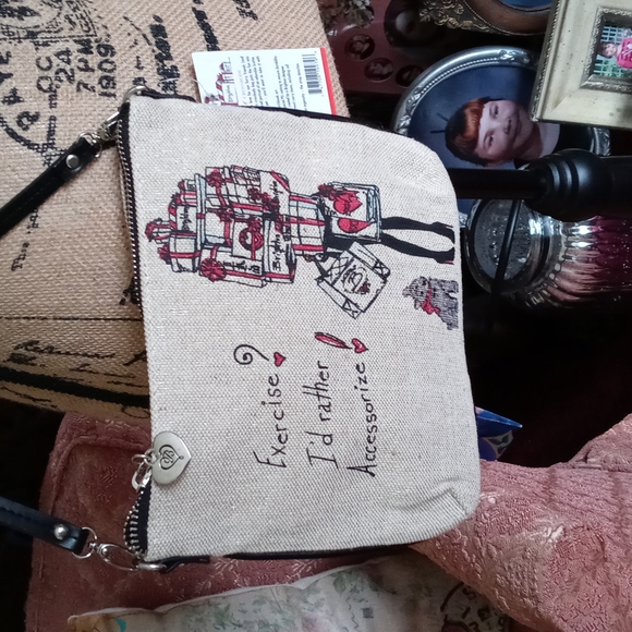 Brighton Scottie Crossbody! - Picture 5 of 12